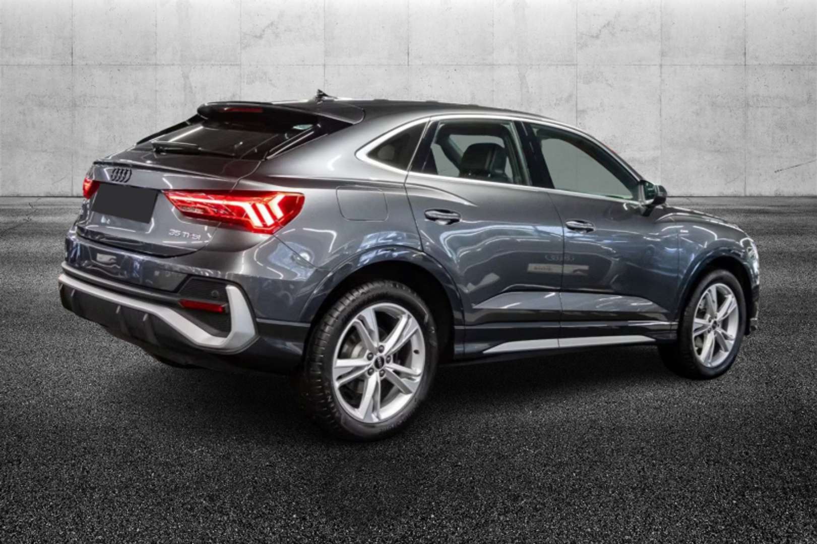 Audi Q3 S Line 35 TFSI - 2024 - Joinsteer - #3