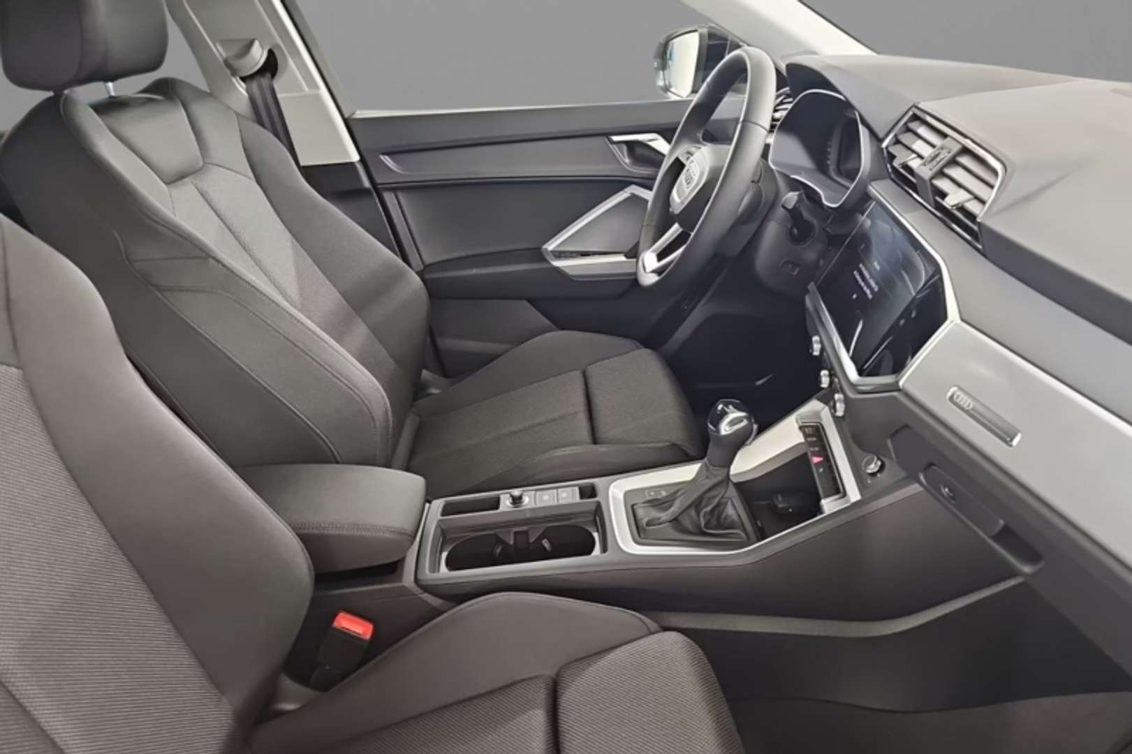 Audi Q3 S Line 35 TFSI - 2024 - Joinsteer - #7