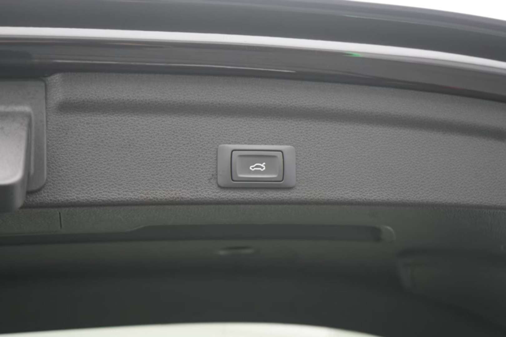 Audi Q3 S Line Edition 45 TFSI E - 2022 - Joinsteer - #8