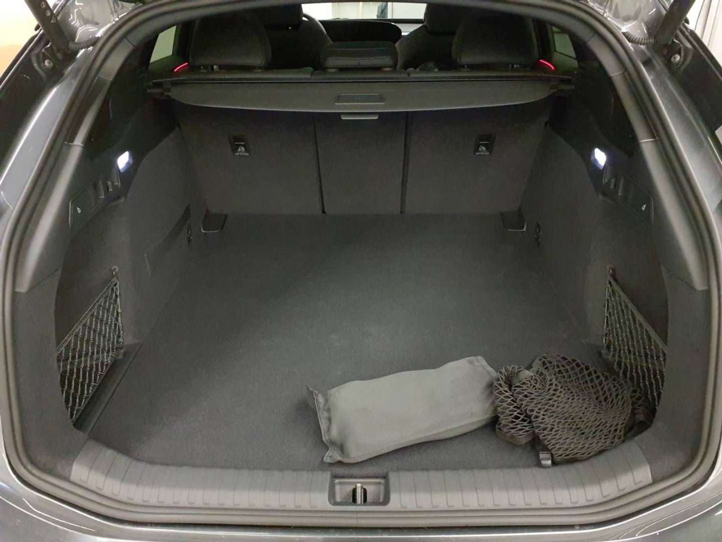 Audi A6 S Line Avant Performance - 2025 - Joinsteer - #4