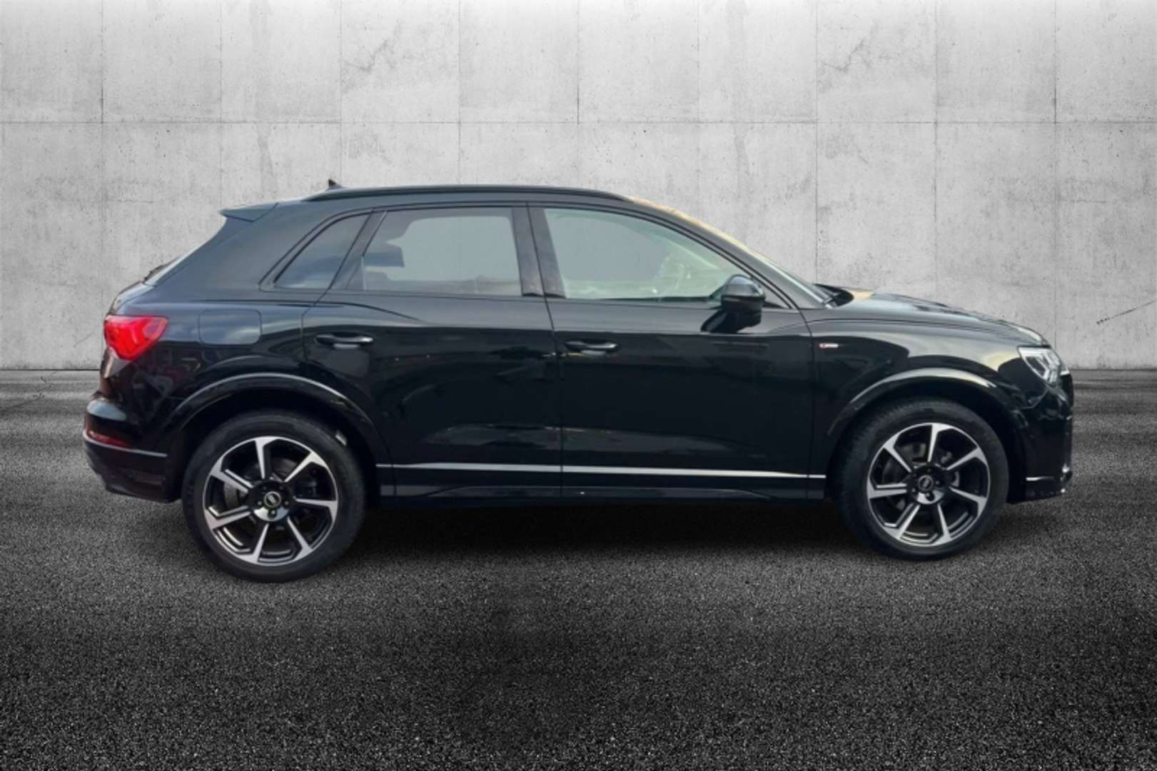 Audi Q3 S Line Edition 35 TDI - 2024 - Joinsteer - #4