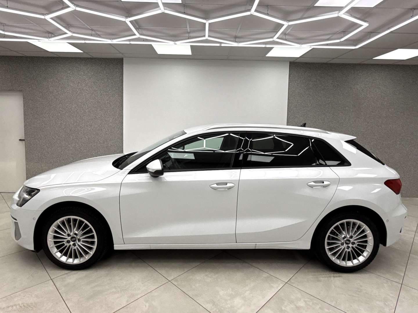 Audi A3 Sportback Advanced 35 ETFSI - 2023 - Joinsteer - #2