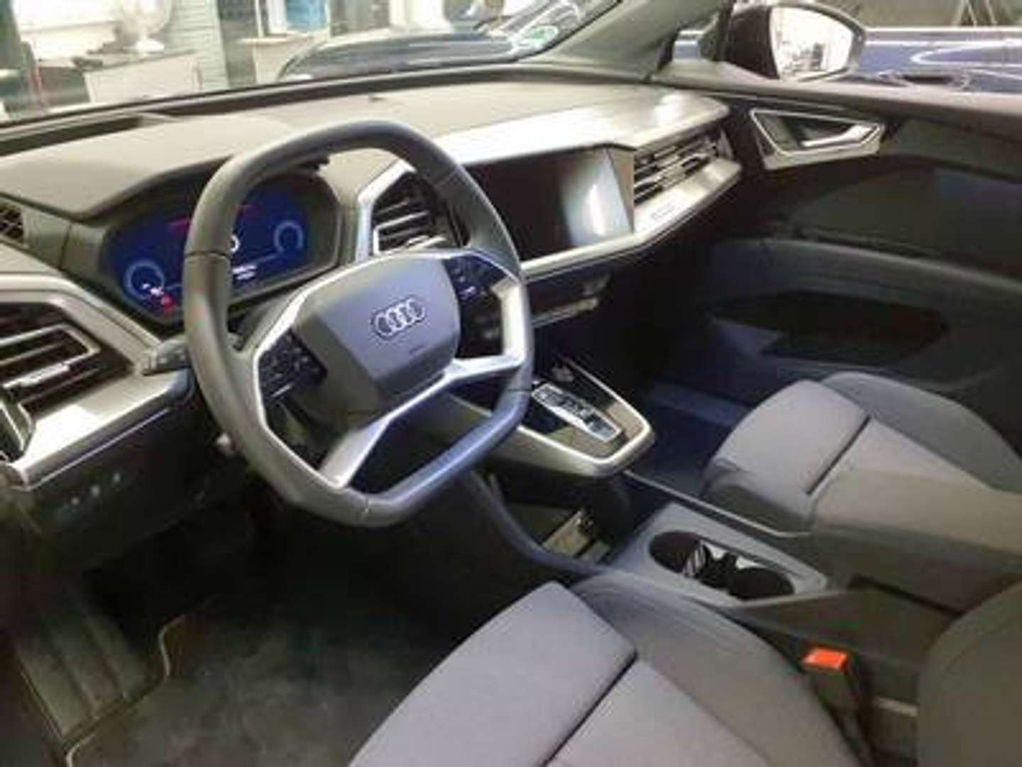 Audi Q4 E-tron S Line - 2025 - Joinsteer - #3