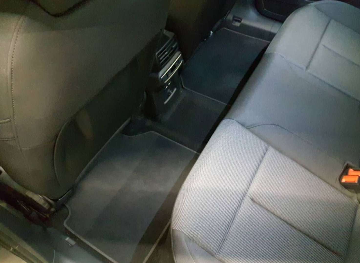 Audi Q4 E-tron S Line - 2025 - Joinsteer - #5