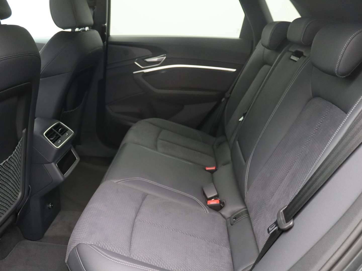 Audi Q8 E-tron S Line 55 - 2024 - Joinsteer - #10