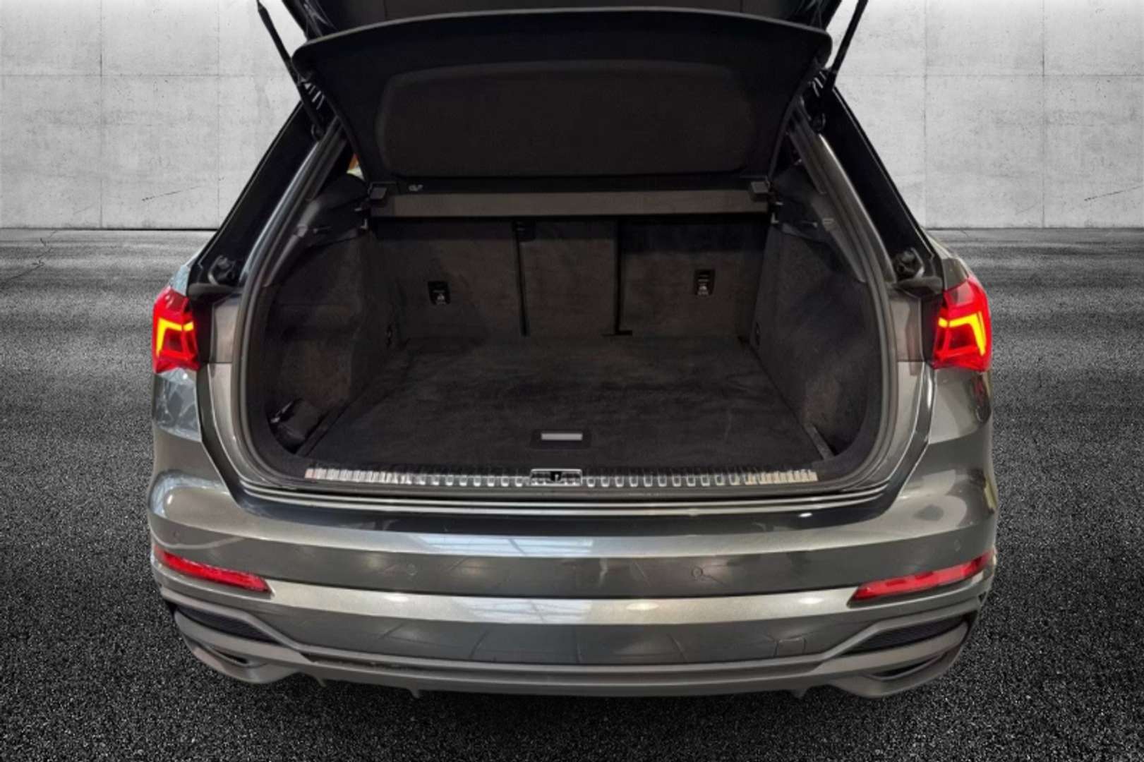 Audi Q3 S Line Edition 35 TFSI - 2023 - Joinsteer - #8