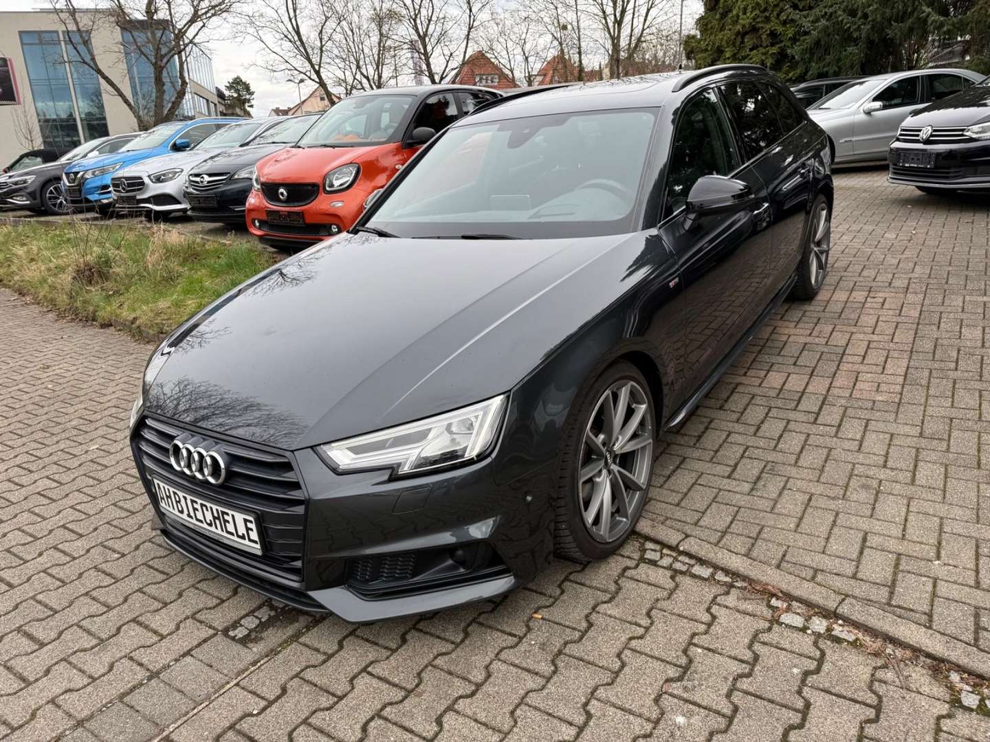 Audi A4 S Line Avant - 2018 - Joinsteer - #10
