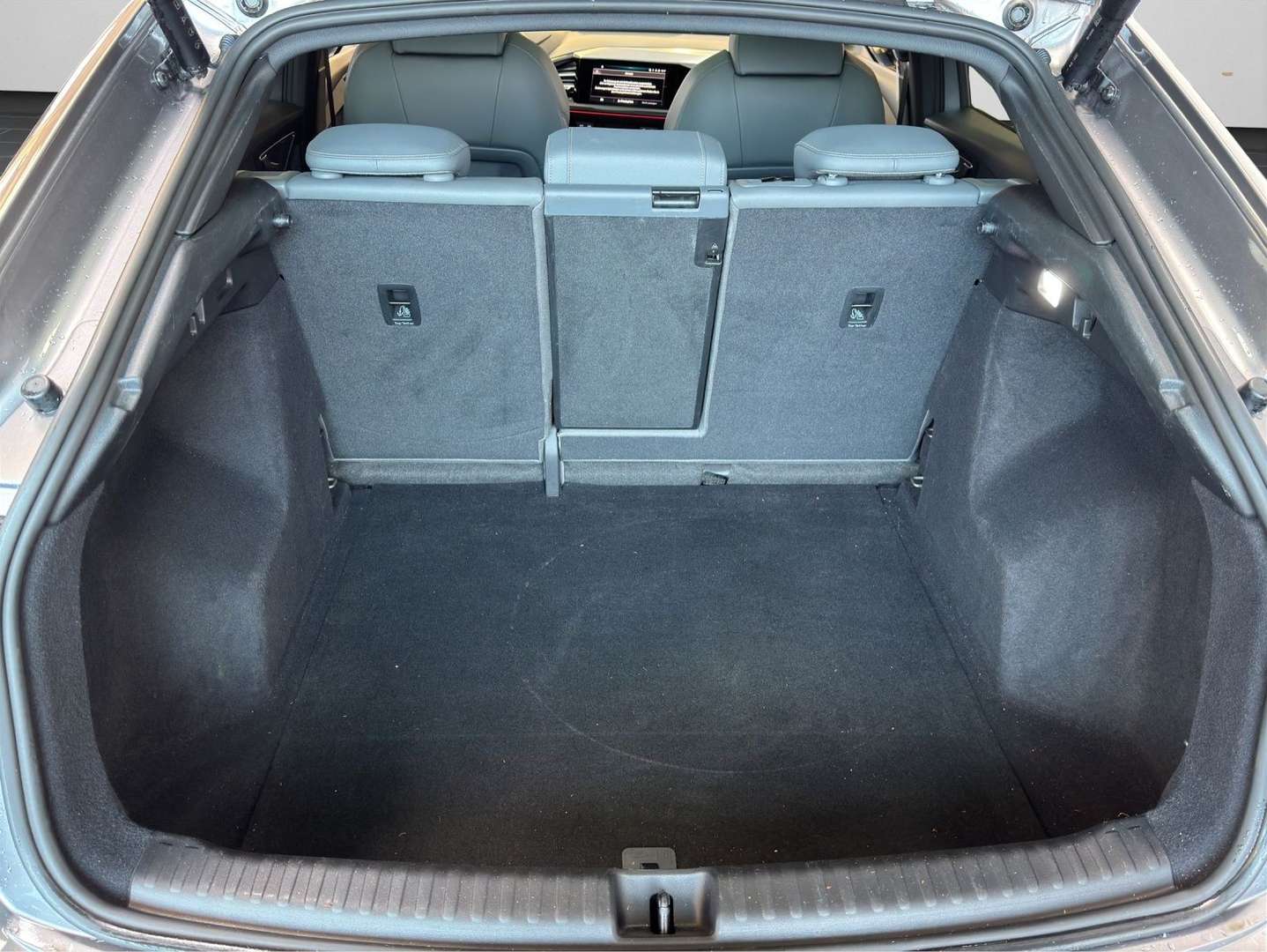 Audi Q4 E-tron Sportback S Line 40 E-tron - 2022 - Joinsteer - #14