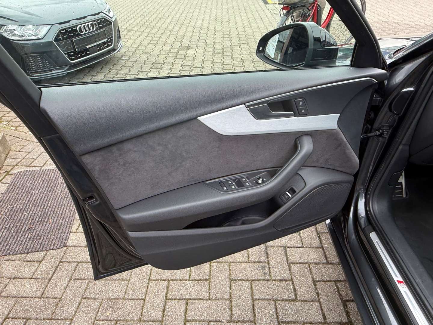 Audi A4 S Line Avant - 2018 - Joinsteer - #19