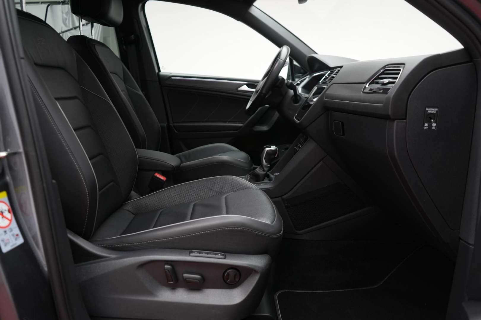 Volkswagen TIGUAN 4Motion R-Line - 2021 - Joinsteer - #5