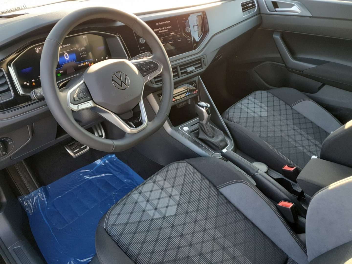 Volkswagen Taigo R-Line - 2025 - Joinsteer - #7