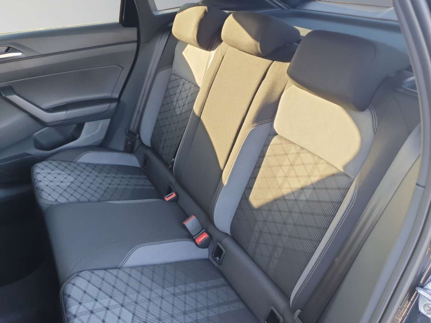 Volkswagen Taigo R-Line - 2025 - Joinsteer - #11