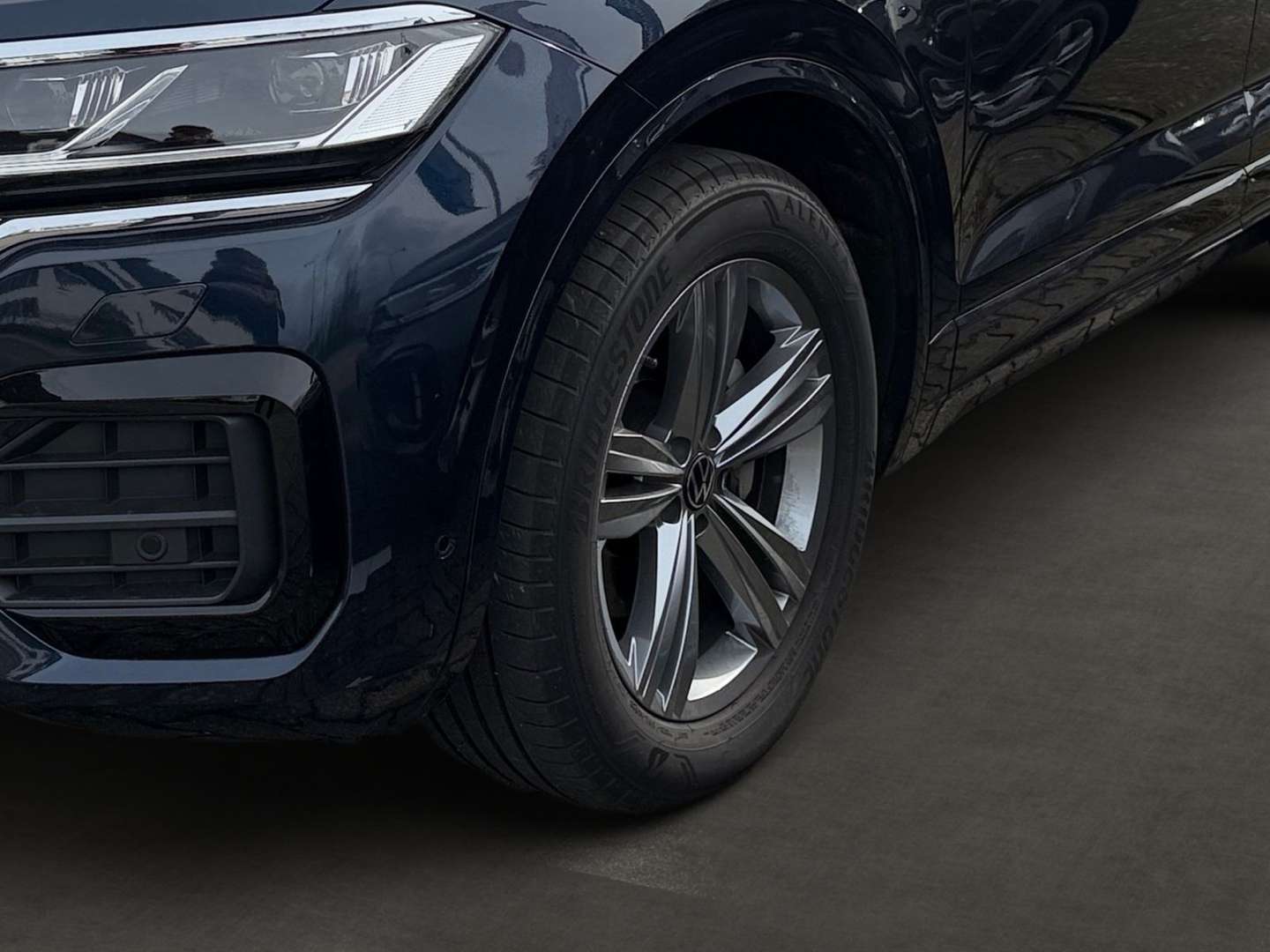 Volkswagen Touareg TDI R-Line - 2023 - Joinsteer - #6