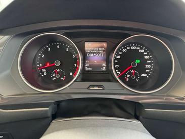 Volkswagen TIGUAN TSI — photo 18