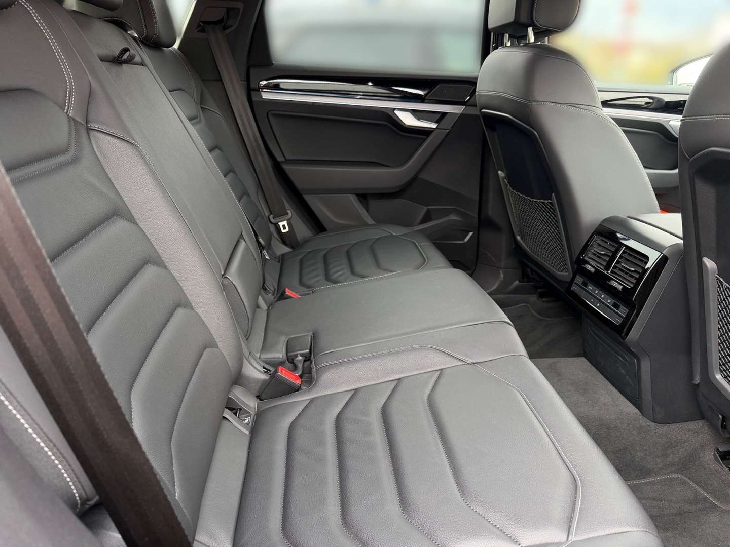 Volkswagen Touareg TDI R-Line - 2023 - Joinsteer - #13