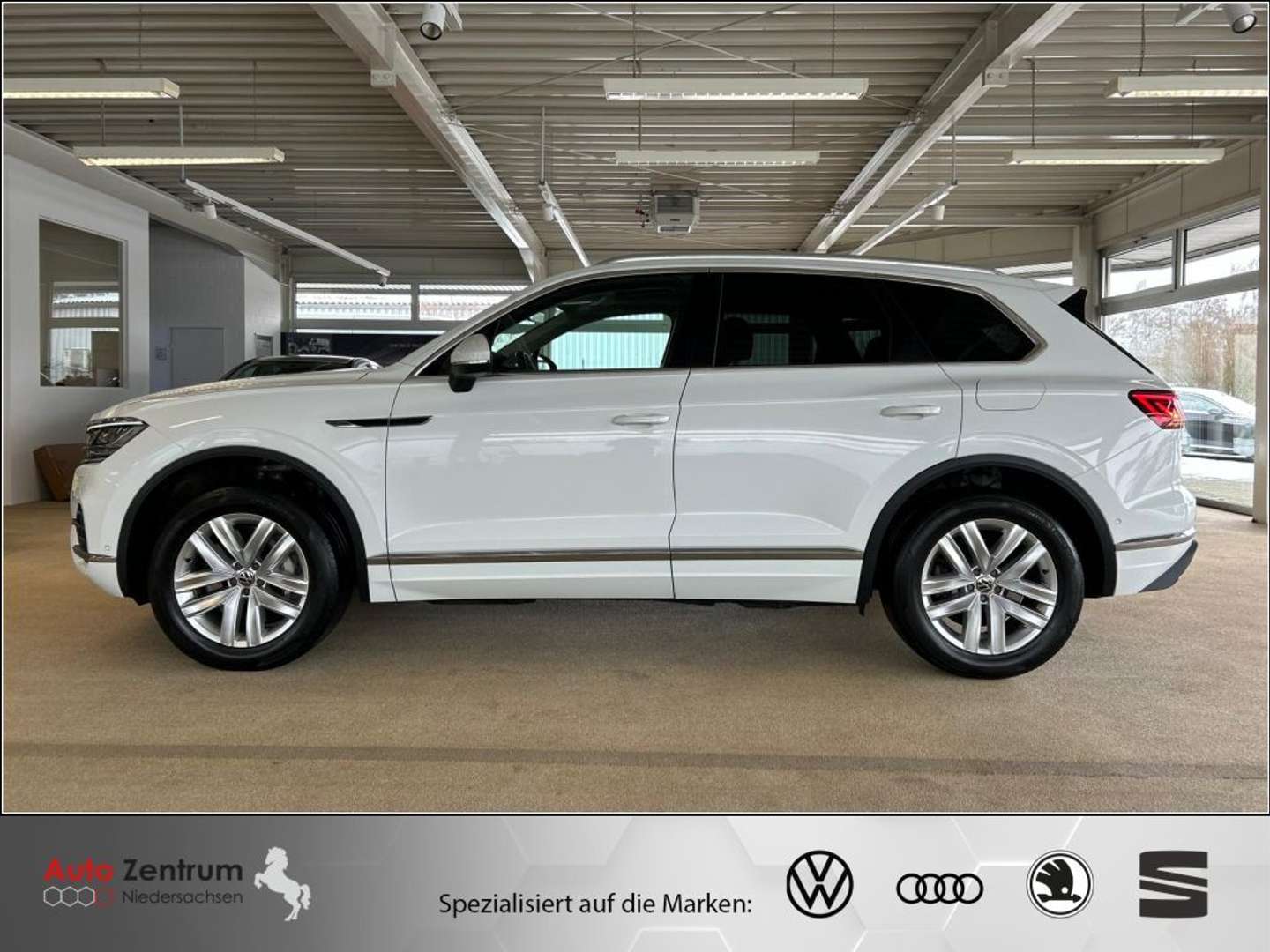 Volkswagen Touareg E-Hybrid Elegance - 2021 - Joinsteer - #11