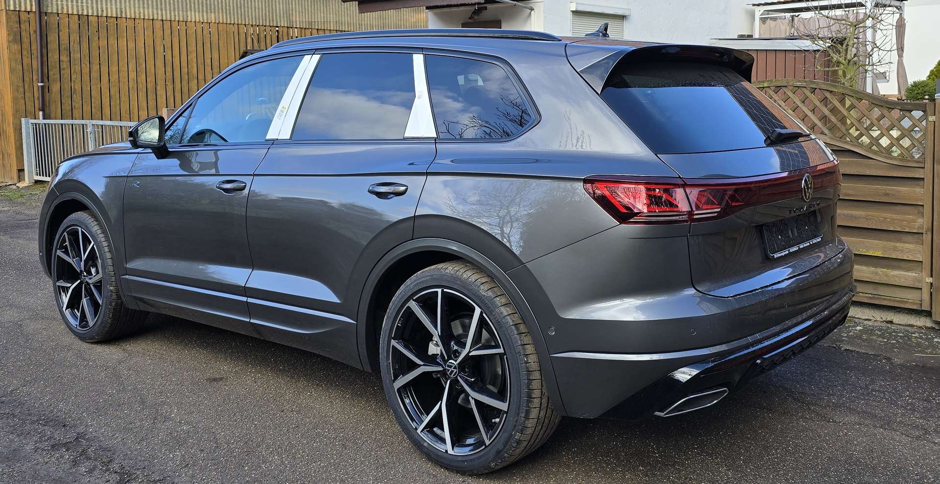 Volkswagen Touareg Final Edition R-Line - 2026 - Joinsteer - #8