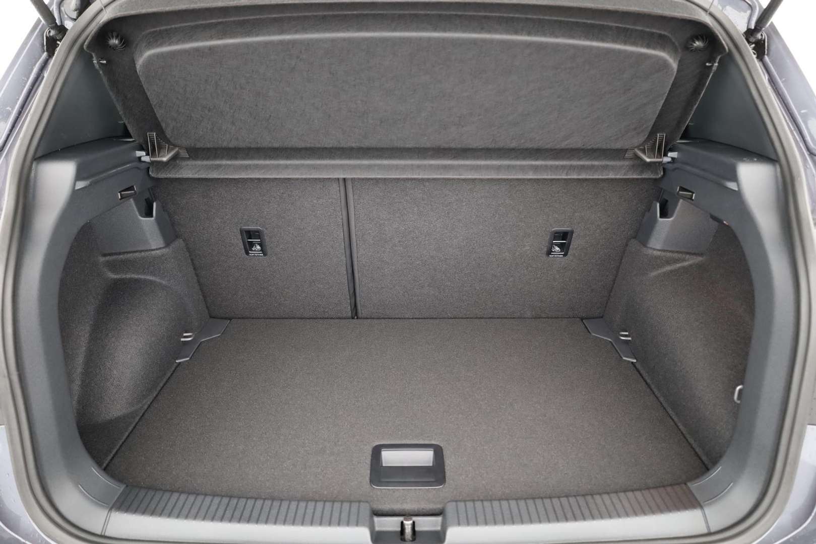 Volkswagen T-CROSS R-Line - 2026 - Joinsteer - #13