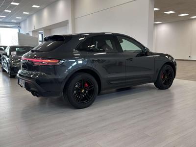 Porsche Macan S