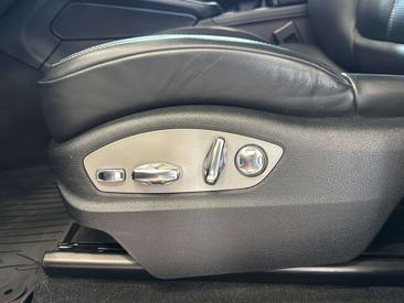 Porsche Macan S — photo 8