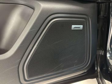 Porsche Macan S — photo 9