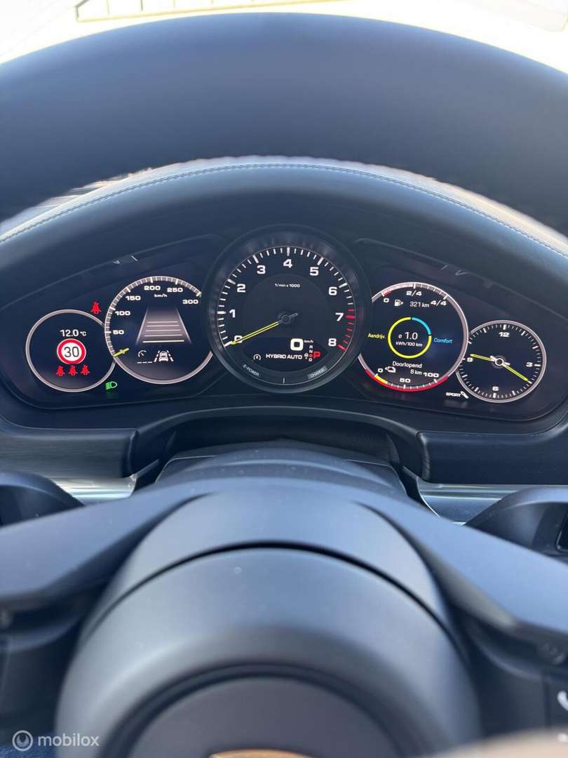 Porsche Panamera II Platinum Edition E-Hybrid - 2023 - Joinsteer - #7