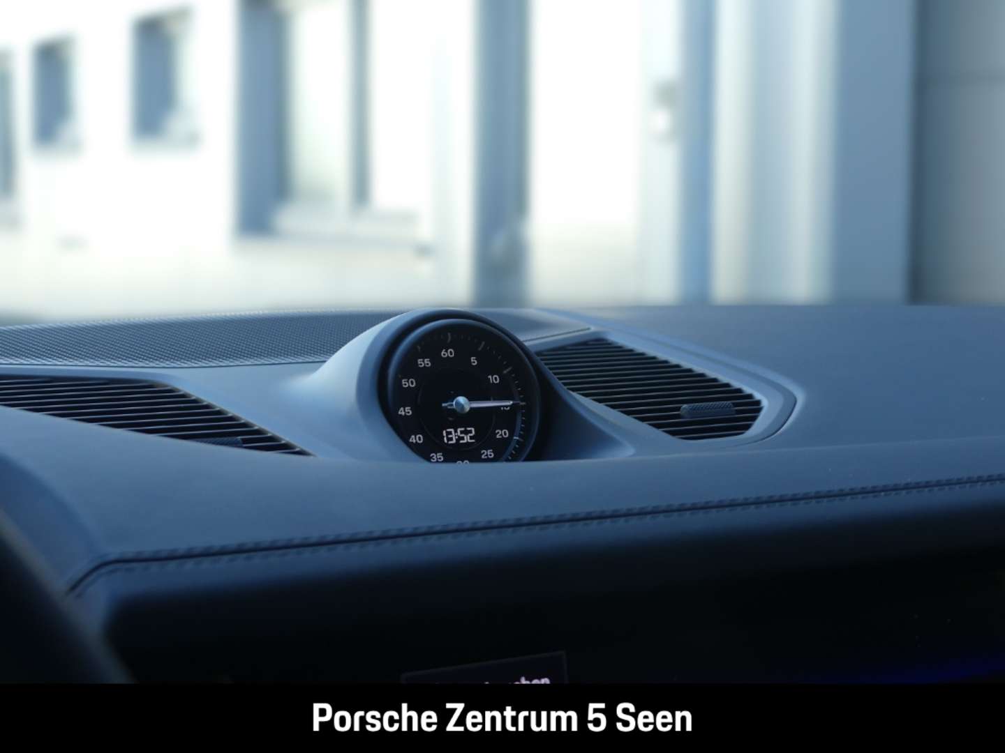 Porsche Cayenne III E-Hybrid Black Edition - 2026 - Joinsteer - #15