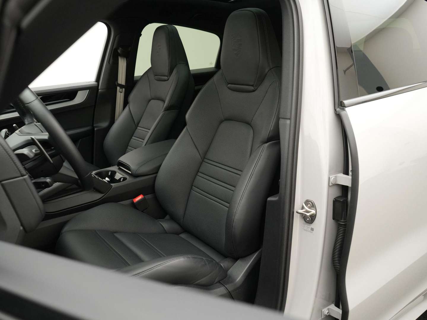 Porsche Cayenne III E-Hybrid - 2025 - Joinsteer - #5