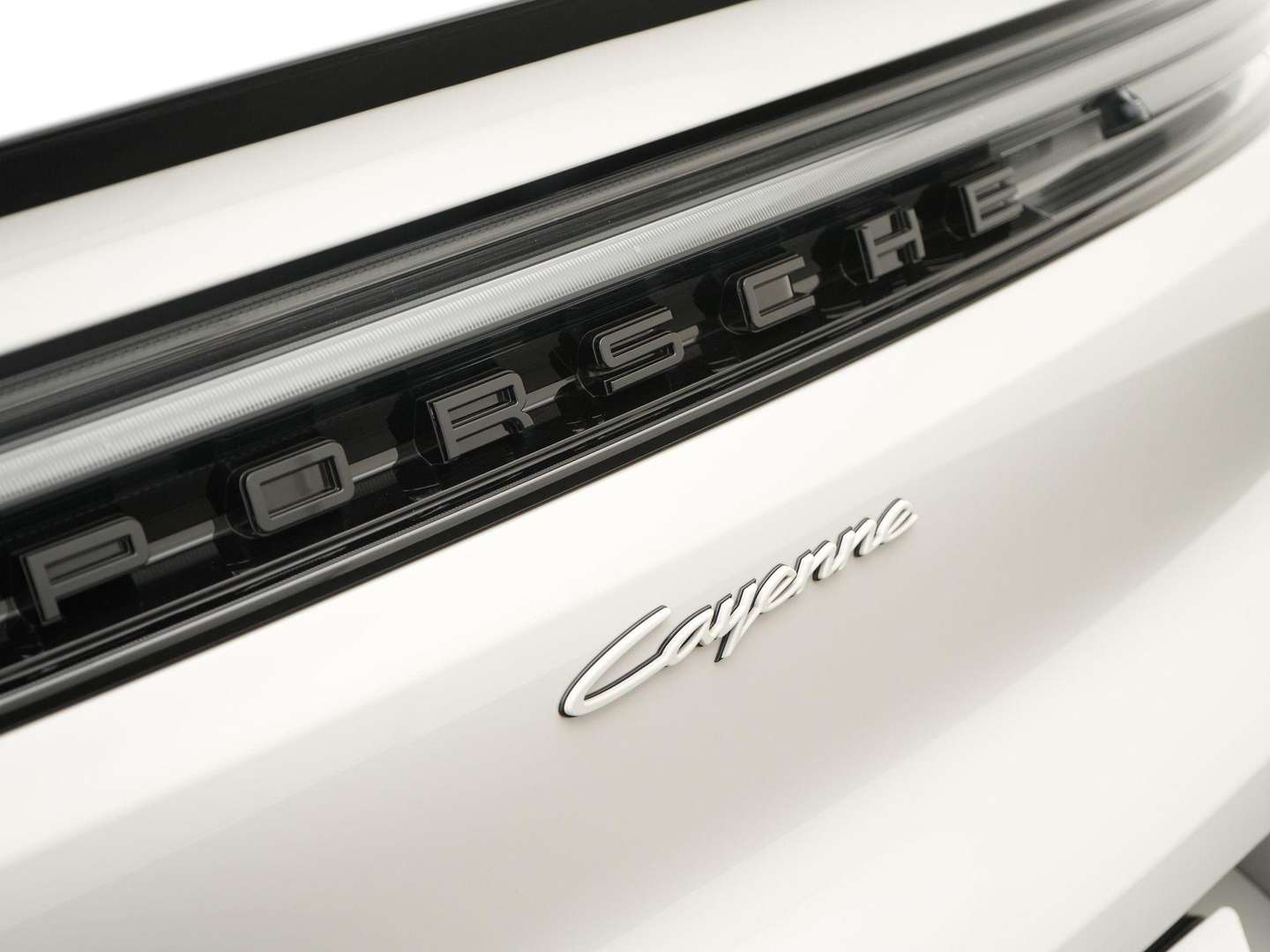 Porsche Cayenne III E-Hybrid - 2025 - Joinsteer - #10