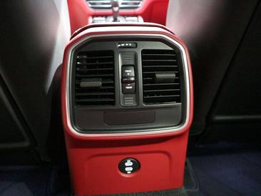 Porsche Macan GTS — photo 10