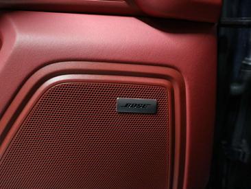 Porsche Macan GTS — photo 14