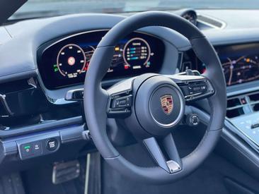 Porsche Panamera I — photo 14