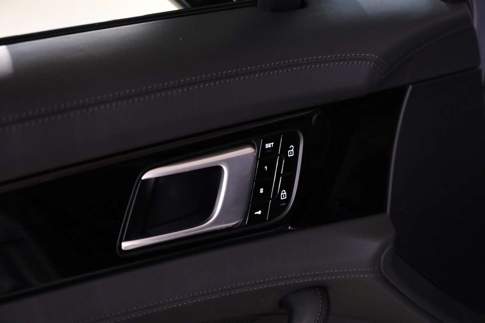 Porsche Panamera II E-Hybrid - 2021 - Joinsteer - #35