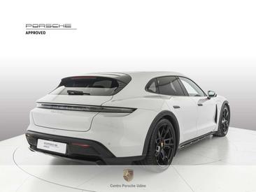 Porsche Taycan — photo 5