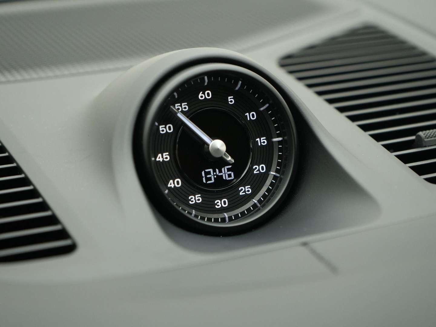Porsche Cayenne III E-Hybrid - 2025 - Joinsteer - #38