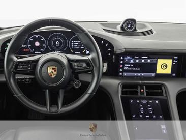 Porsche Taycan — photo 8
