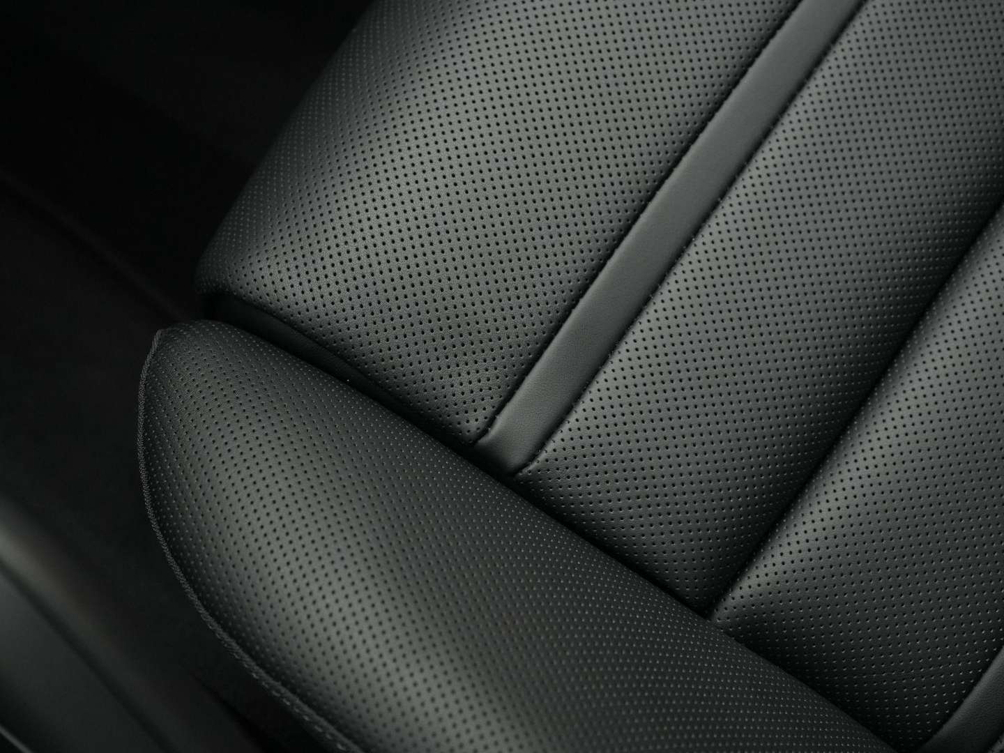 Porsche Cayenne III E-Hybrid - 2025 - Joinsteer - #40