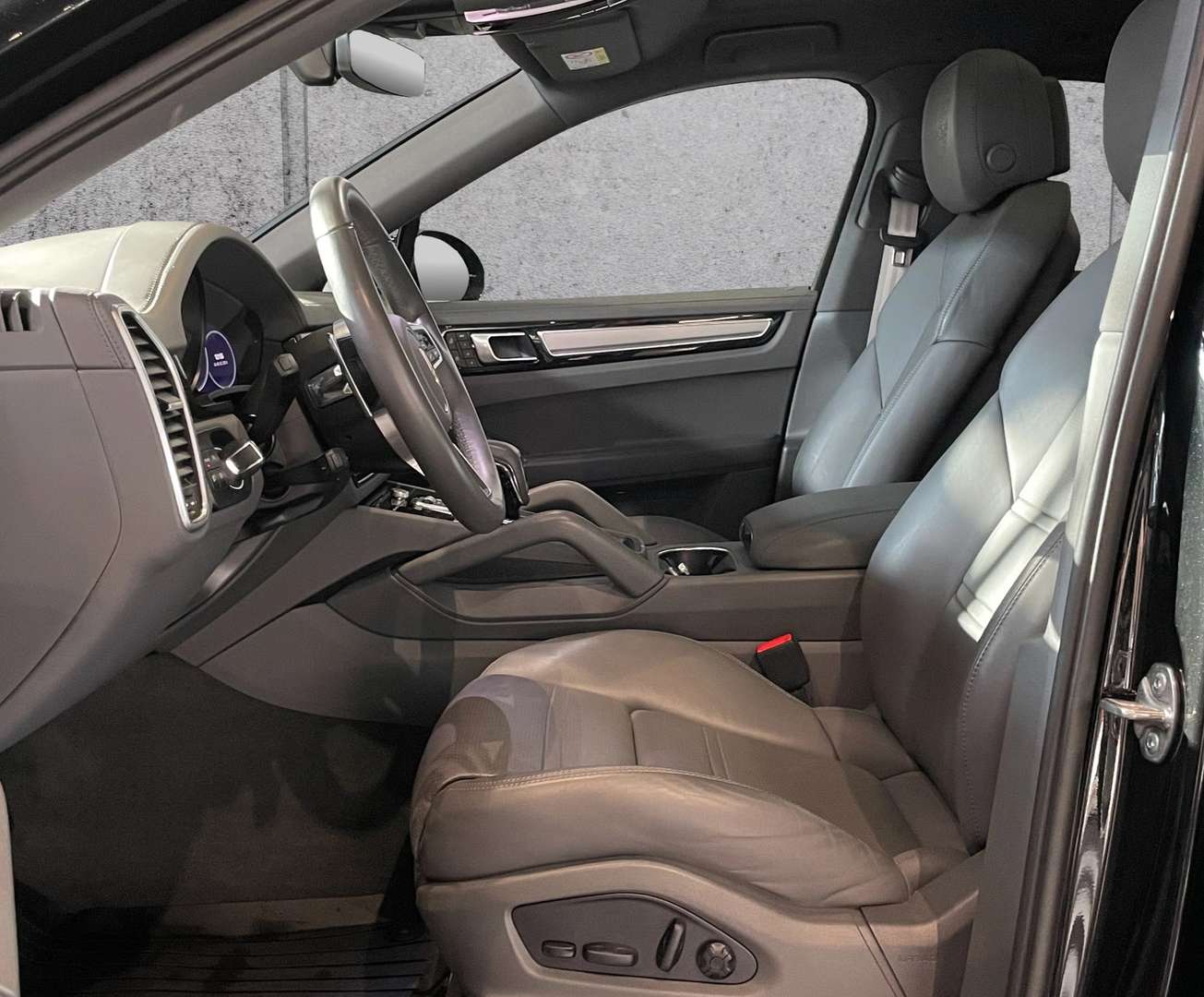 Porsche Cayenne III E-Hybrid Platinum Edition - 2022 - Joinsteer - #11