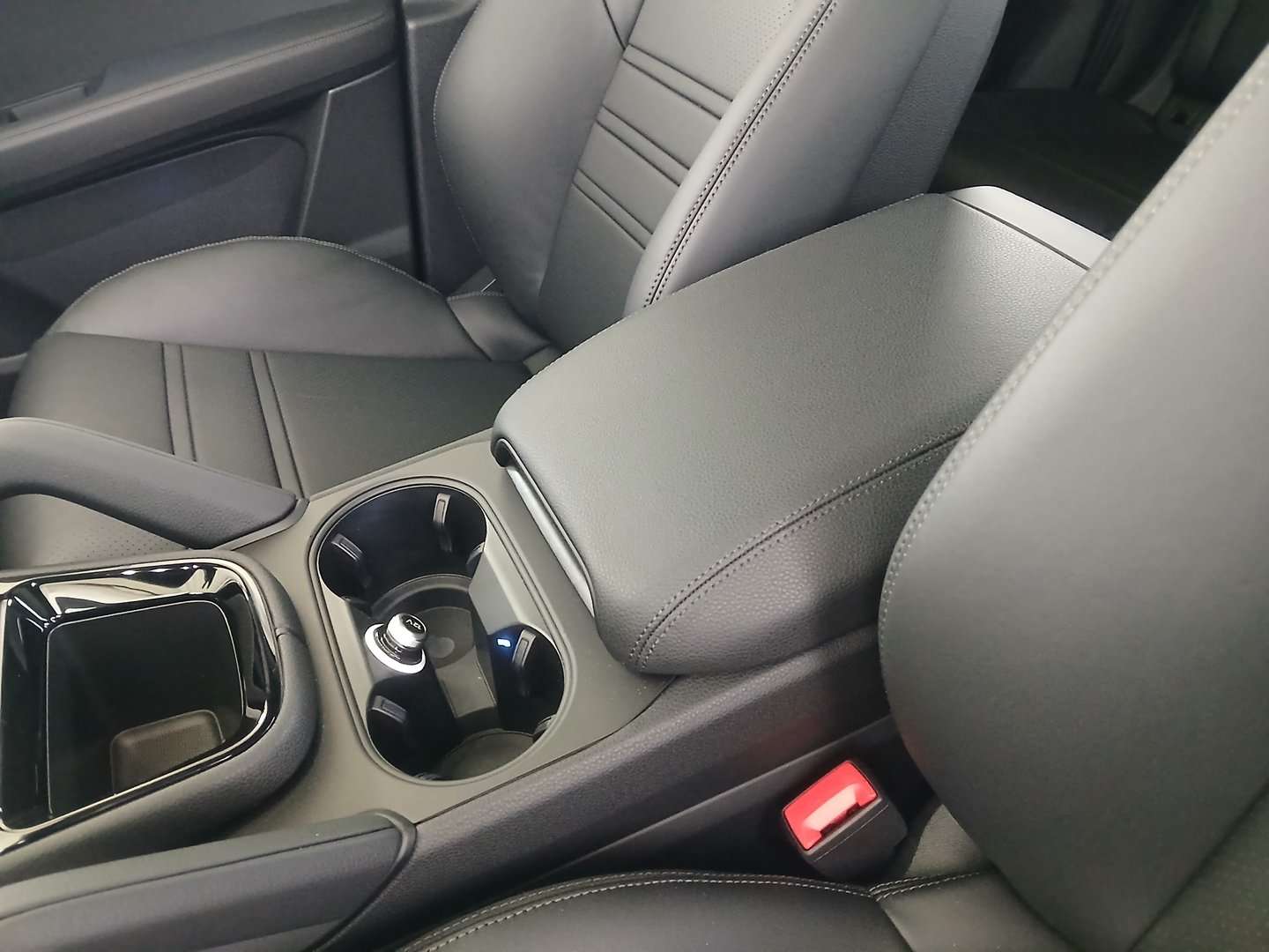 Porsche Cayenne III E-Hybrid - 2026 - Joinsteer - #26