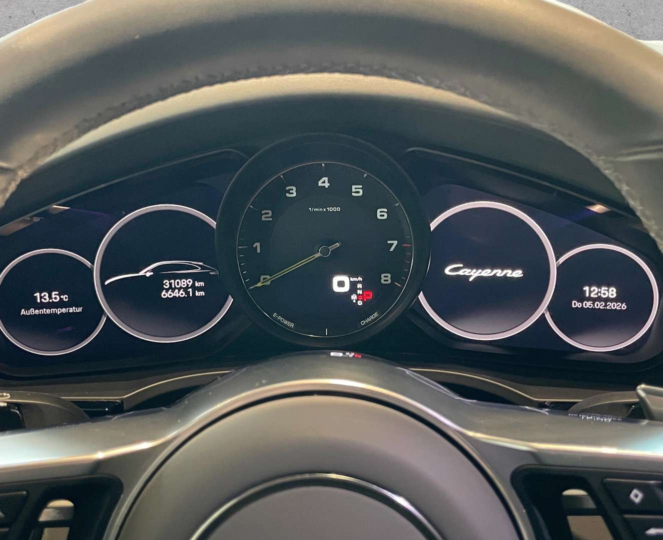 Porsche Cayenne III E-Hybrid Platinum Edition - 2022 - Joinsteer - #15