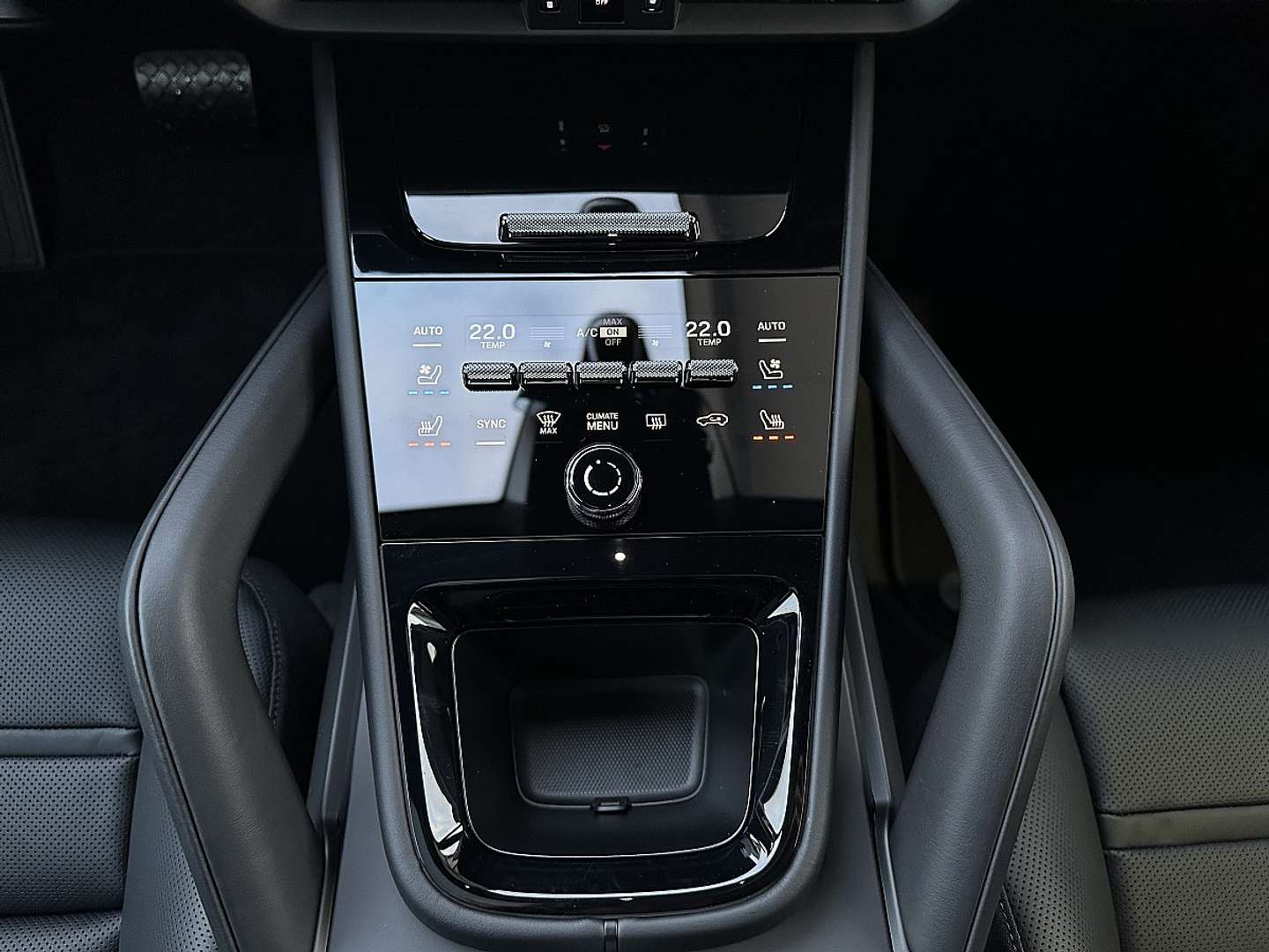 Porsche Cayenne III E-Hybrid Black Edition - 2025 - Joinsteer - #30