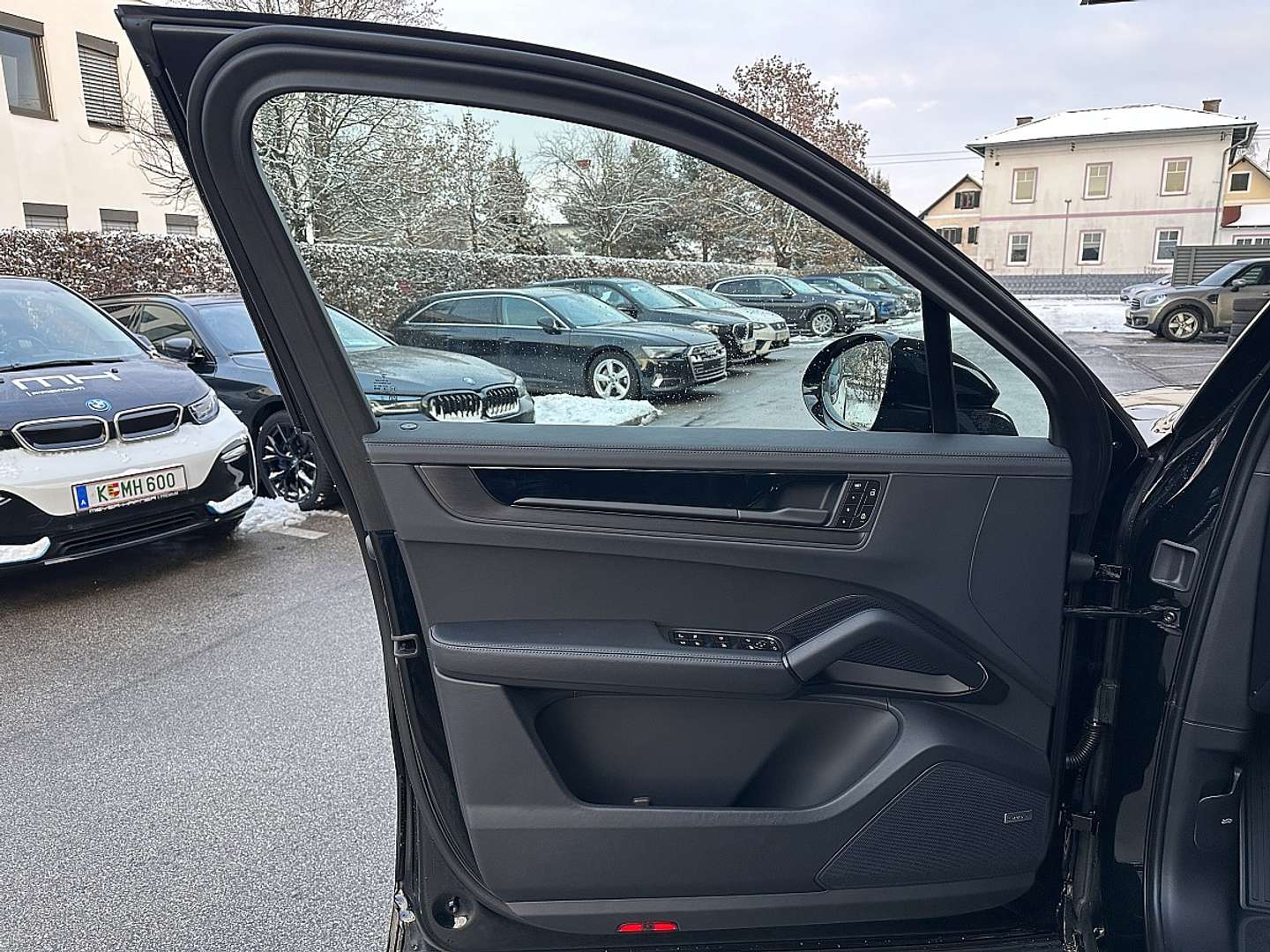 Porsche Cayenne III E-Hybrid Black Edition - 2025 - Joinsteer - #34