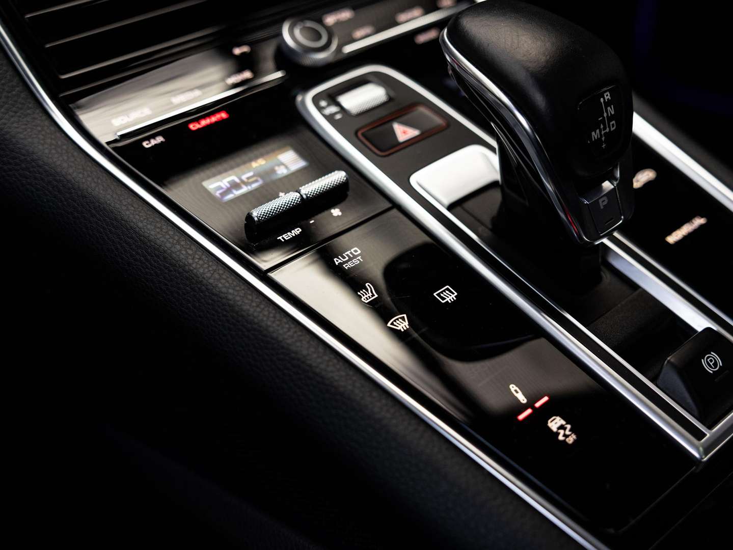 Porsche Panamera II E-Hybrid Platinum Edition - 2021 - Joinsteer - #24