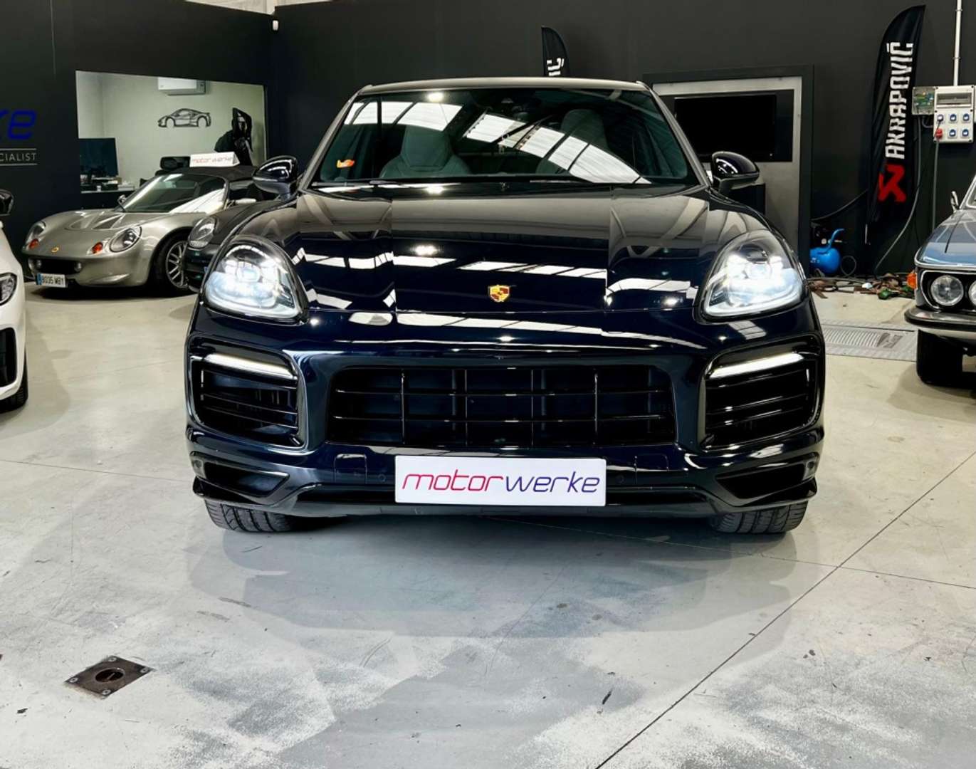 Porsche Cayenne III E-Hybrid Platinum Edition - 2023 - Joinsteer - #3