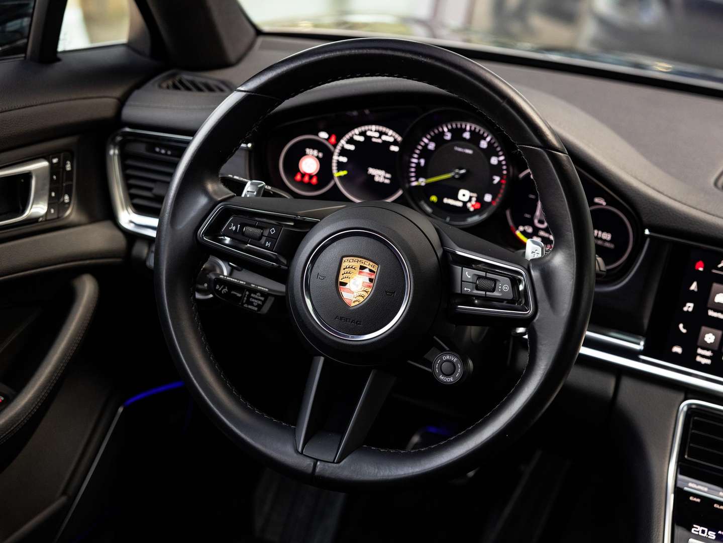 Porsche Panamera II E-Hybrid Platinum Edition - 2021 - Joinsteer - #30