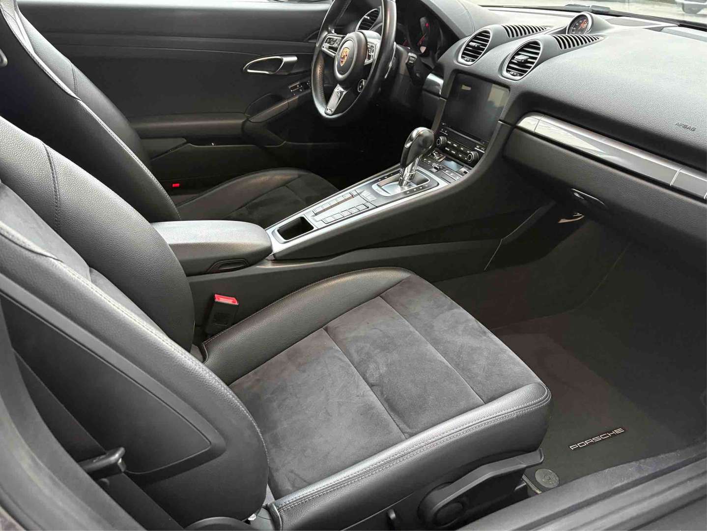 Porsche 718 Cayman T - 2020 - Joinsteer - #9