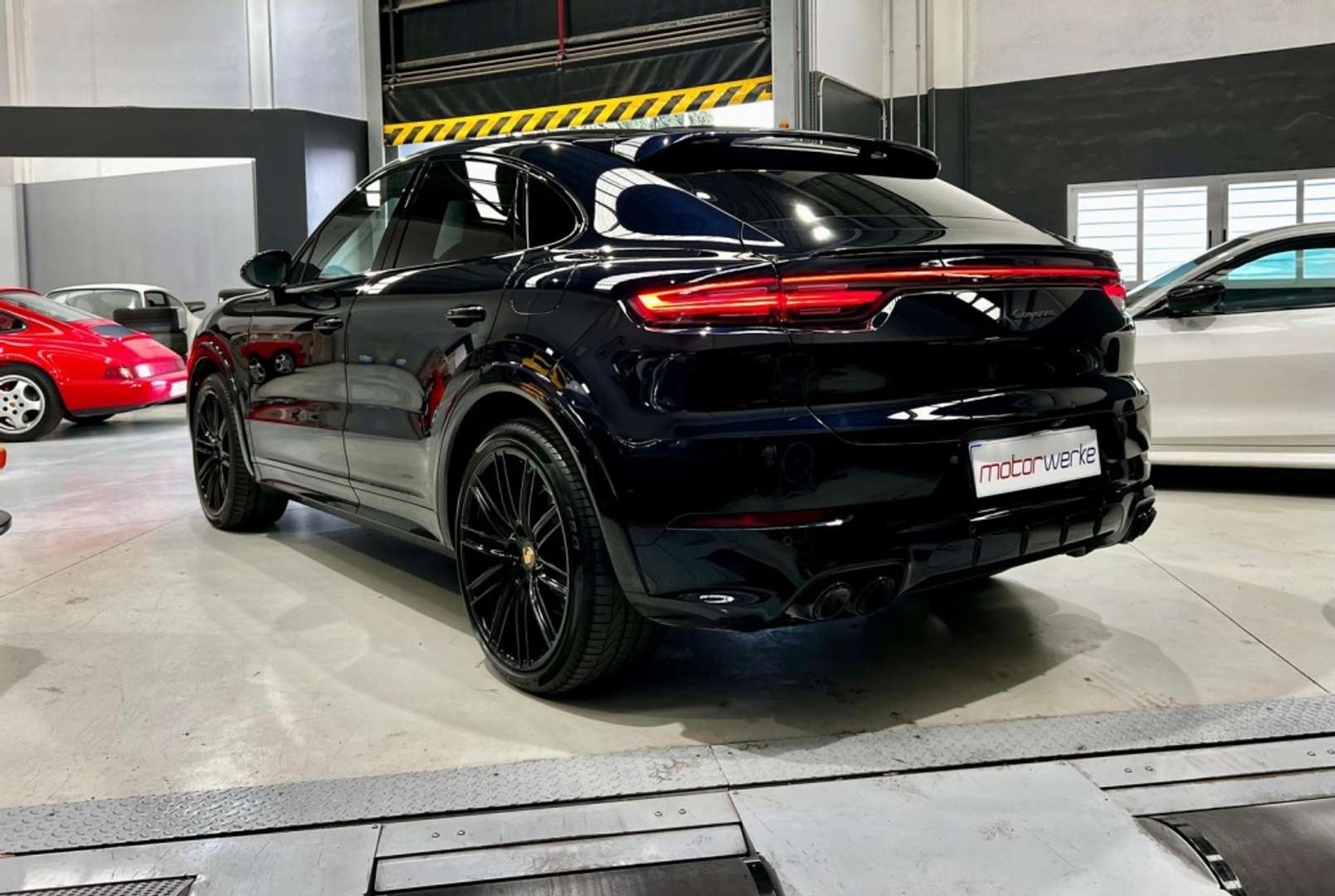 Porsche Cayenne III E-Hybrid Platinum Edition - 2023 - Joinsteer - #18