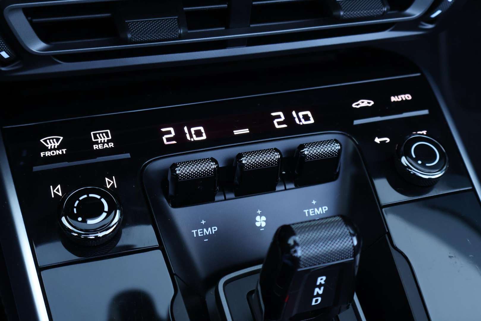 Porsche 992 II Carrera 4S - 2019 - Joinsteer - #37