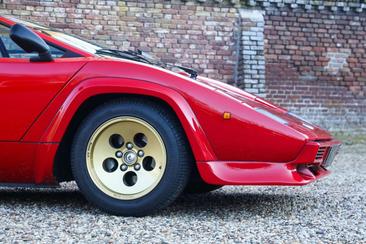 Lamborghini Countach — photo 45