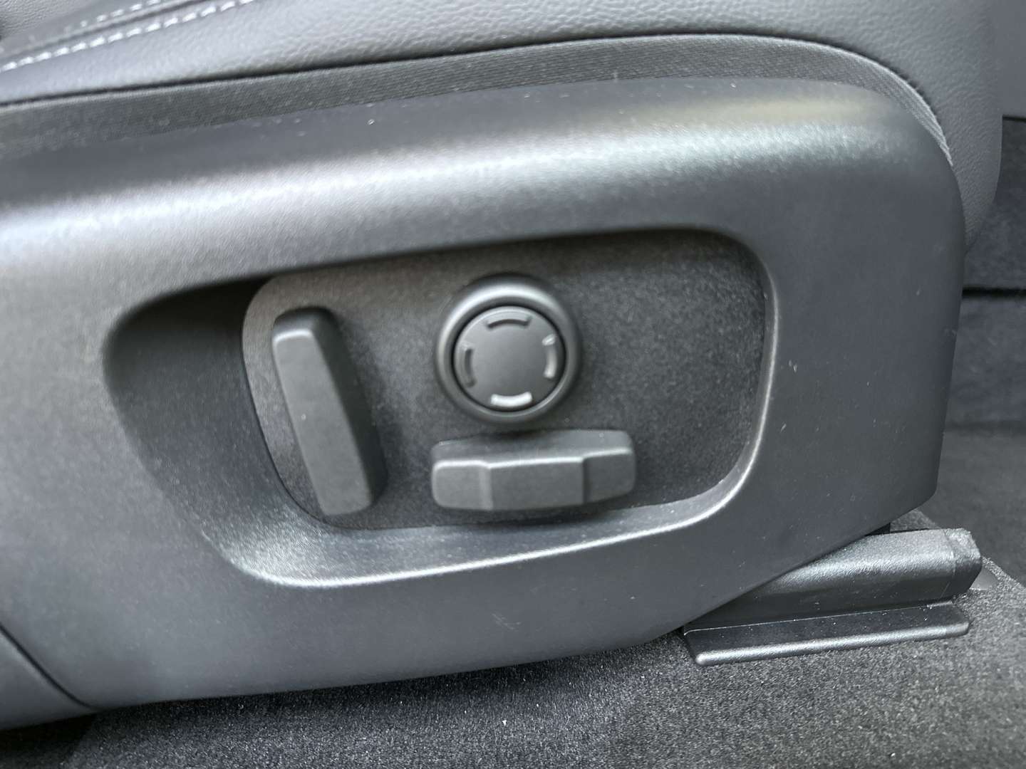 Land Rover Discovery Sport Dynamic SE P270e PHEV - 2025 - Joinsteer - #11